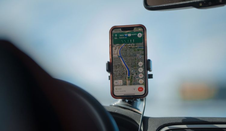Apps For Solo Travelers To Meet People: Solo Traveler’s App Problem: Finding Real Connections on the Road Apps For Solo Travelers To Meet People: Solo Traveler’s App Problem: Finding Real Connections on the Road