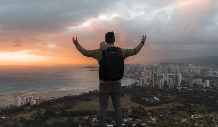 The Backpacker’s Hawaii Problem: Overspending and How to Avoid It