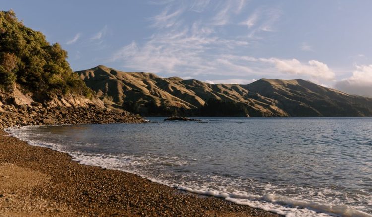 Backpacking New Zealand in Autumn: A March South Island Itinerary Backpacking New Zealand in Autumn: A March South Island Itinerary