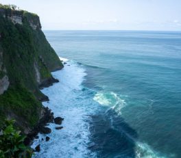 Bali Remote Work Hub: Coworking Spaces & Villa Setups for Digital Nomads