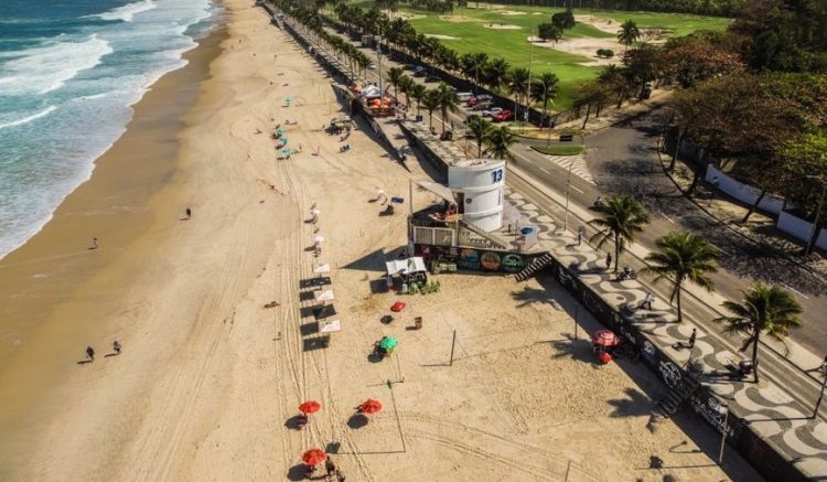 Rio de Janeiro at Carnival: Neighbourhoods, Beaches and Staying Safe Rio de Janeiro at Carnival: Neighbourhoods, Beaches and Staying Safe