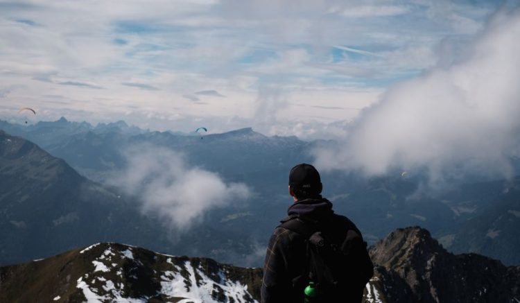 Solo Travel YouTube: The Best Channels for Practical Trip Planning Solo Travel YouTube: The Best Channels for Practical Trip Planning