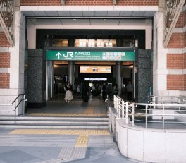 Japan Travel Tips 2025: Navigating Logistics, Costs, and Overtourism Strategies